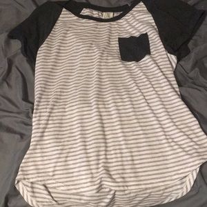 striped tee from zumis